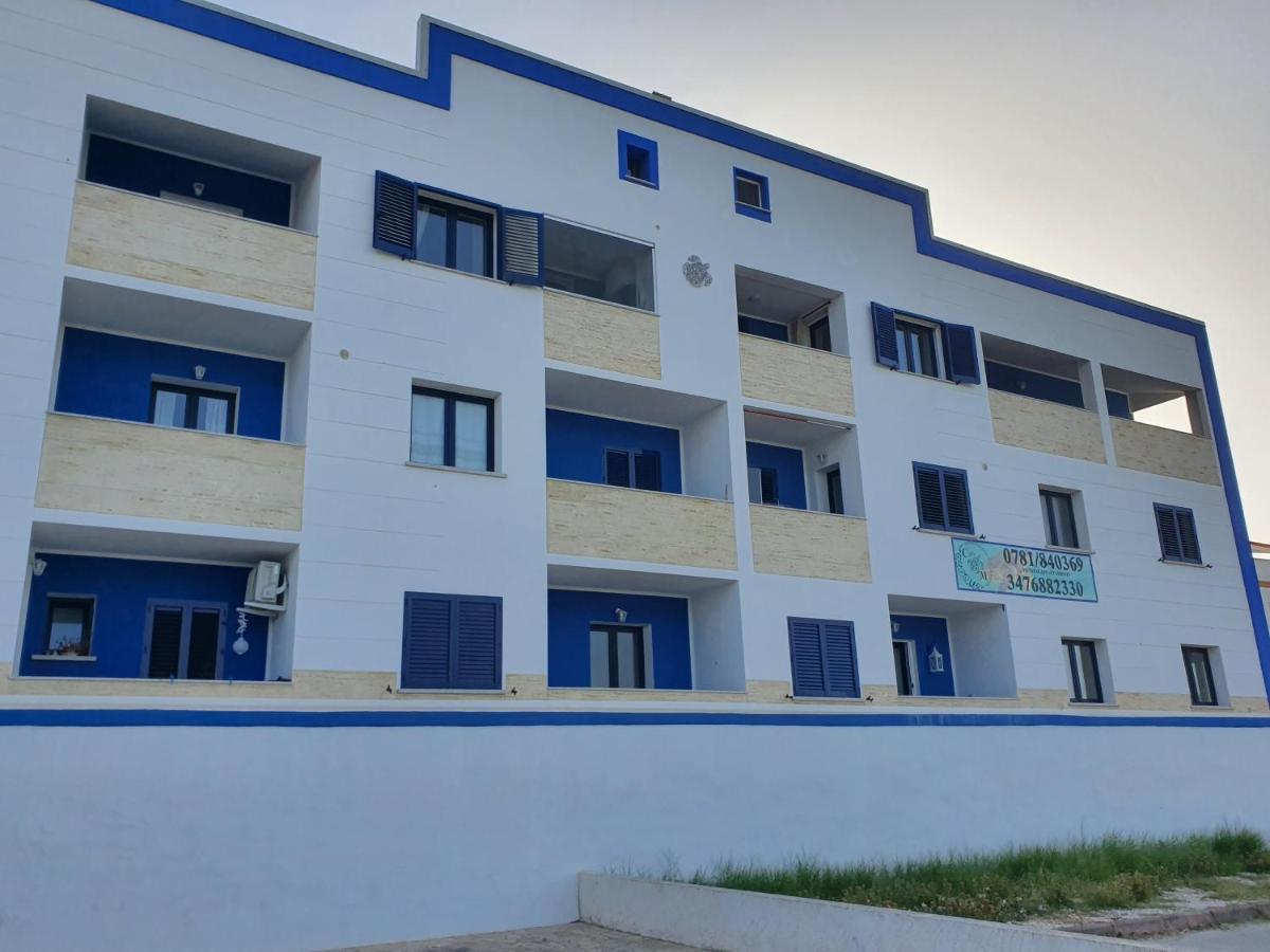 Sky And Sea Apartment Calasetta Exterior foto